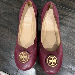 Tory Burch Caroline 2 flat burgundy
